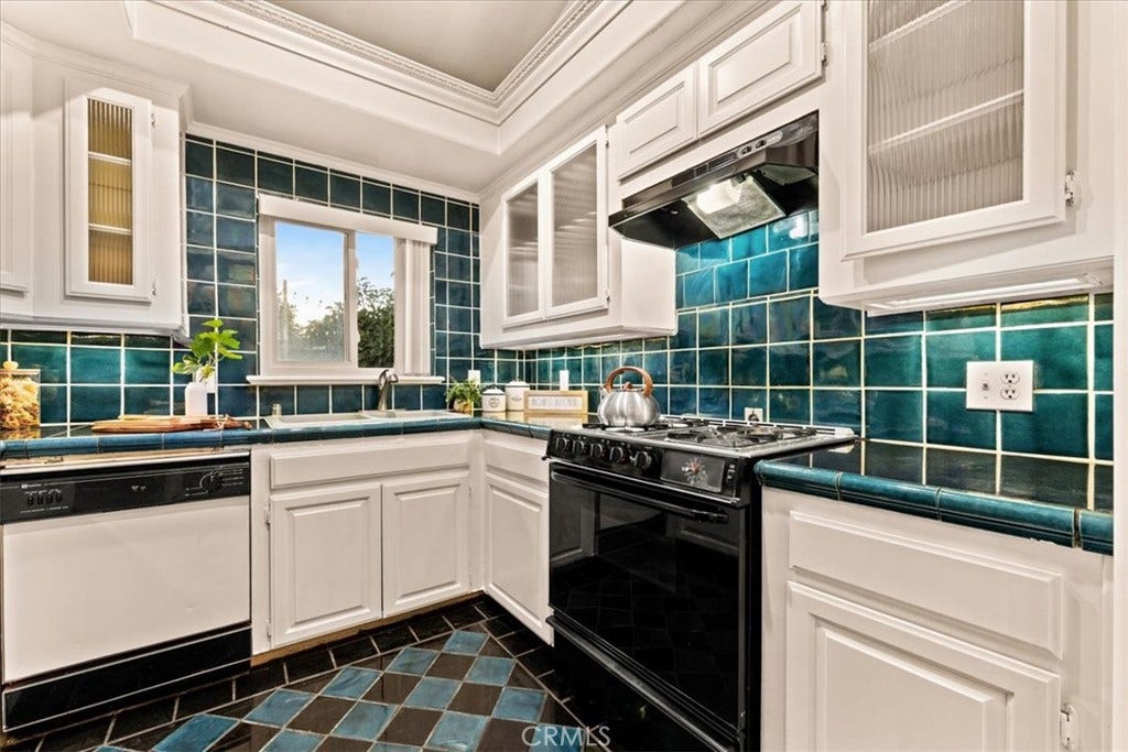 13951 Nadia Way, #5, Garden Grove, CA 92843 13951 Nadia Way, #5, Garden Grove, CA 92843
