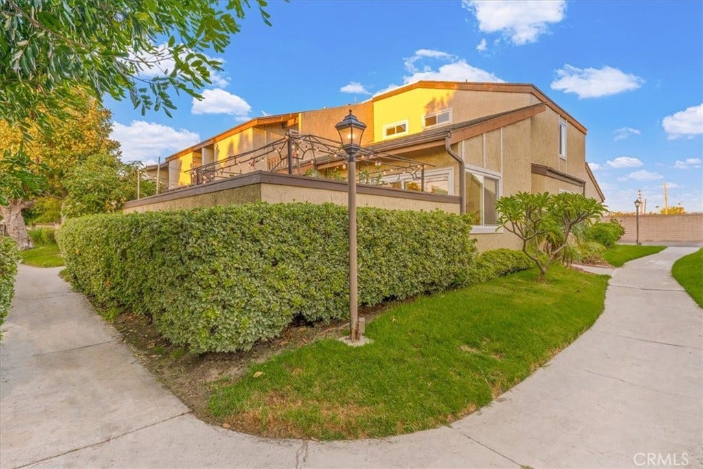 13951 Nadia Way, #5, Garden Grove, CA 92843 13951 Nadia Way, #5, Garden Grove, CA 92843