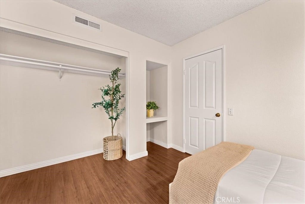 13951 Nadia Way, #5, Garden Grove, CA 92843 13951 Nadia Way, #5, Garden Grove, CA 92843