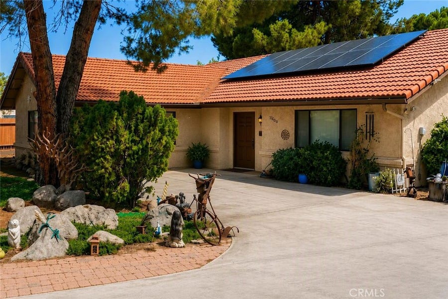 Property photo for 3811 Wagon Wheel Drive, Lake Isabella, CA