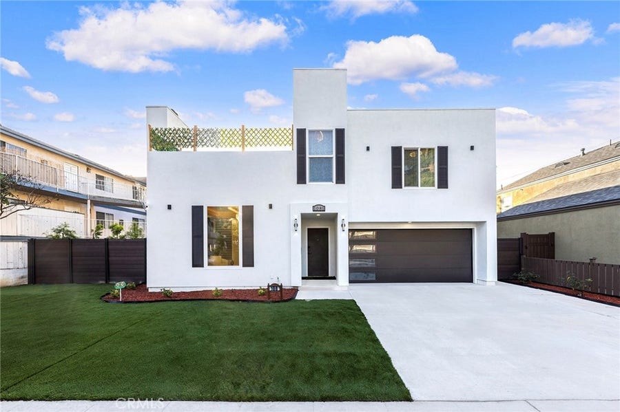 Property photo for 1081 Loma Avenue, Long Beach, CA