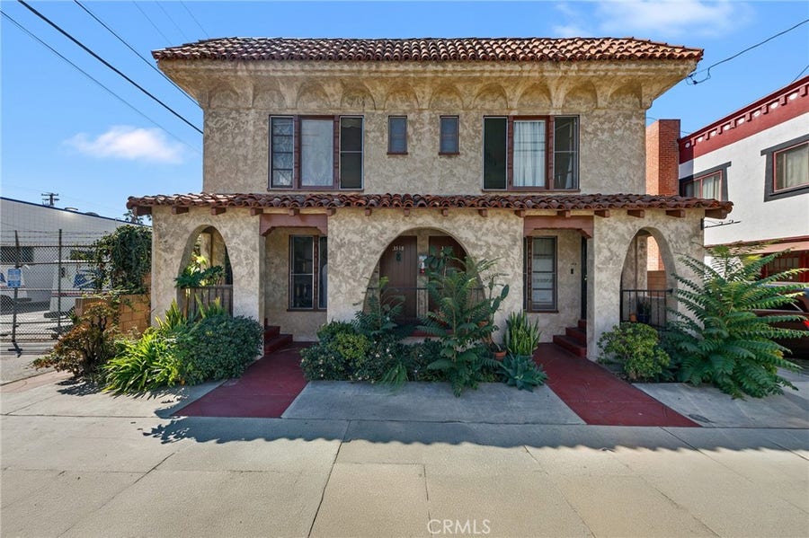 Property photo for 3514 E 4th, Long Beach, CA