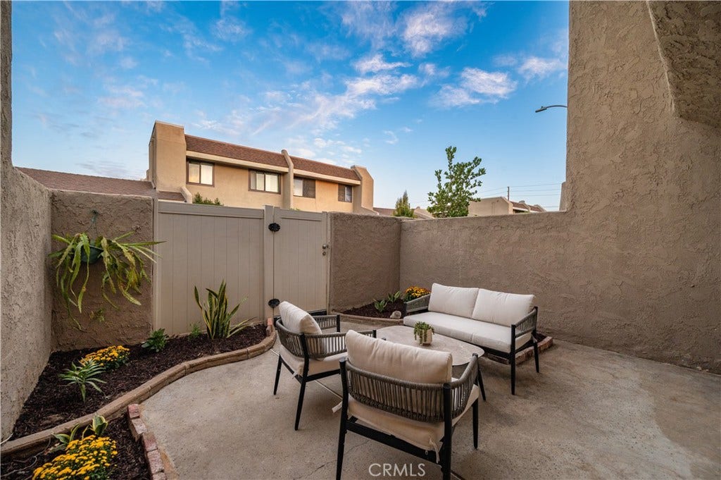 7650 College Drive, Stanton, CA 90680