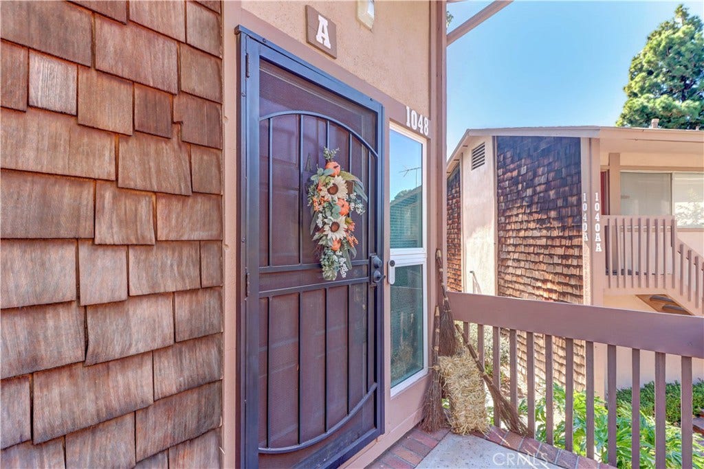 1048 Cabrillo Park Drive, #A, Santa Ana, CA 92701