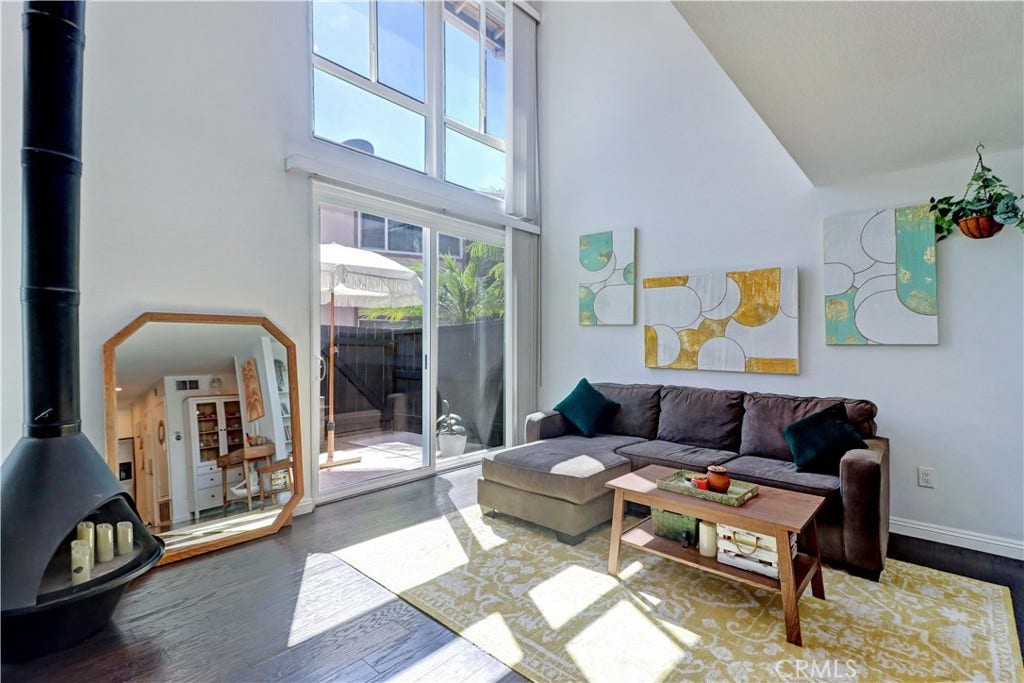 1048 Cabrillo Park Drive, #A, Santa Ana, CA 92701