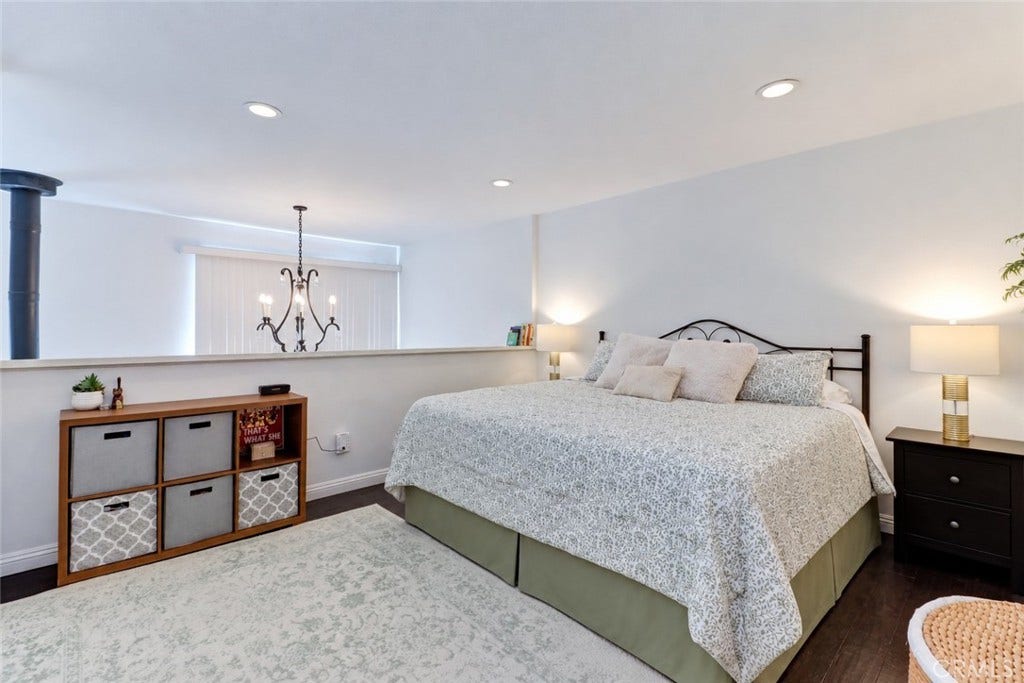 1048 Cabrillo Park Drive, #A, Santa Ana, CA 92701