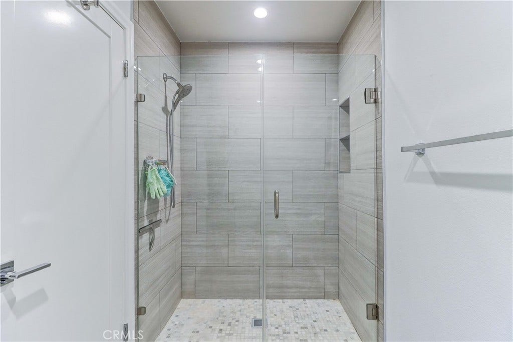 1048 Cabrillo Park Drive, #A, Santa Ana, CA 92701