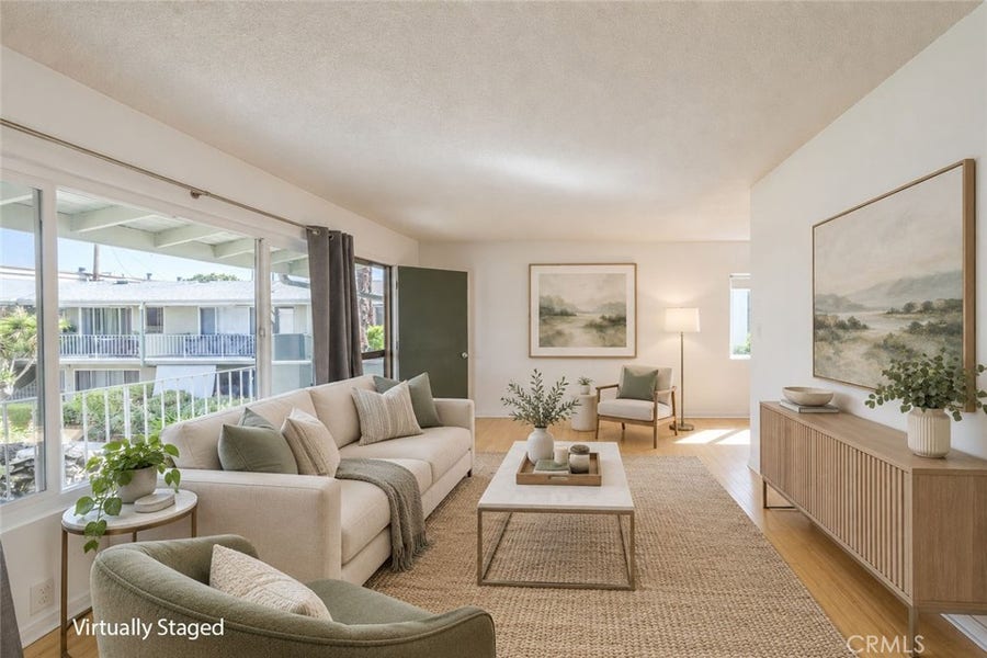 Property photo for 939 E Appleton Street, #5, Long Beach, CA