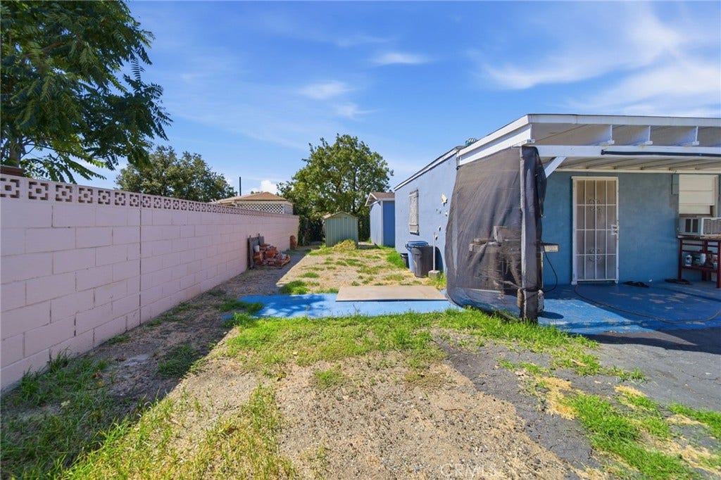 13500 Pierce, Pacoima, CA 91331