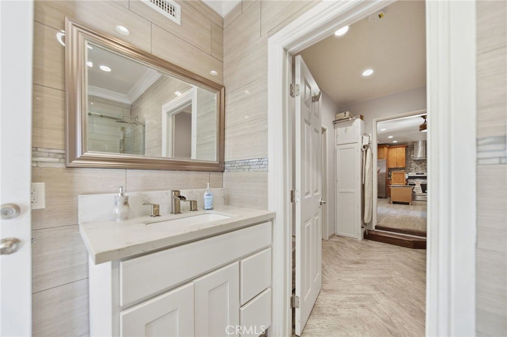 13500 Pierce, Pacoima, CA 91331