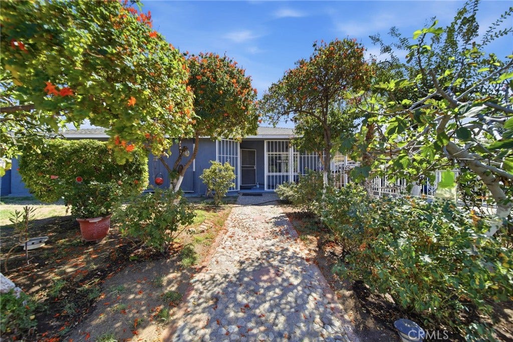 13500 Pierce, Pacoima, CA 91331