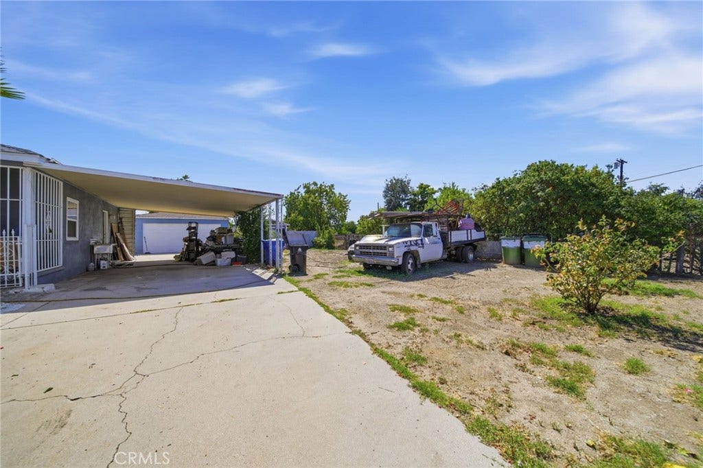 13500 Pierce, Pacoima, CA 91331