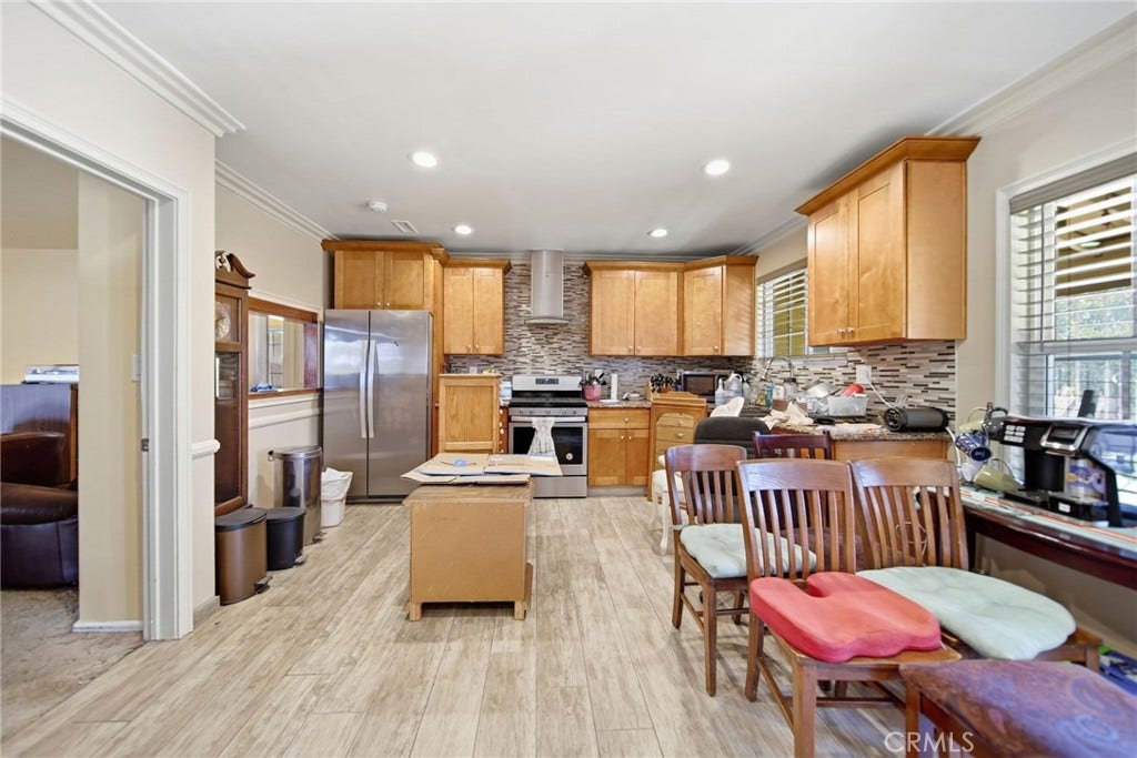 13500 Pierce, Pacoima, CA 91331