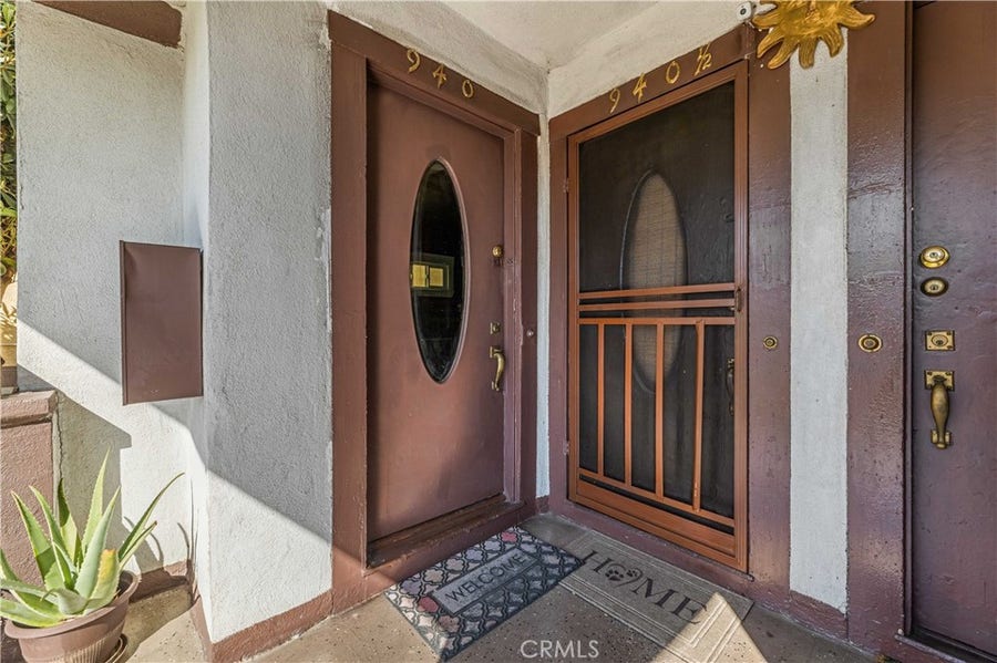Property photo for 940 everett, Los Angeles, CA