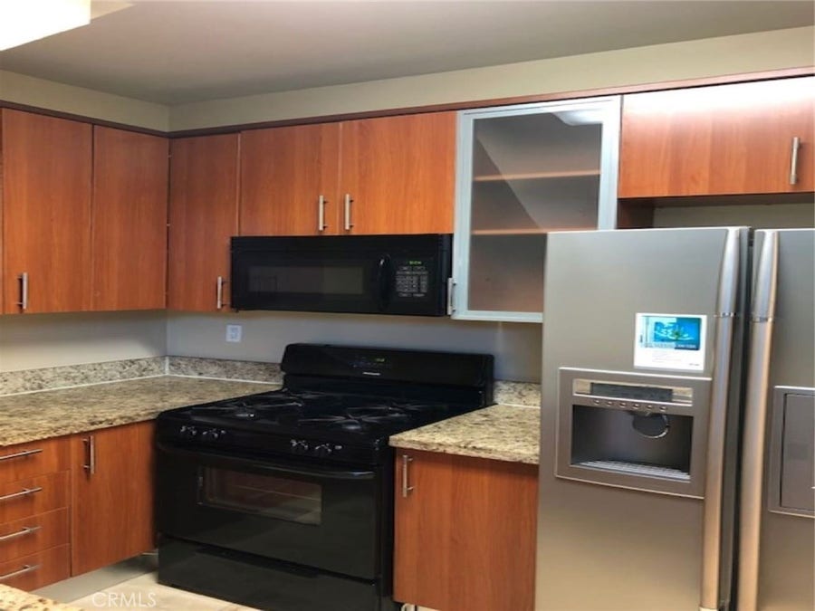 Property photo for 620 S Gramercy, Los Angeles, CA