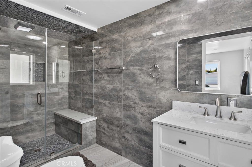 5451 Lockhaven Drive, Buena Park, CA 90621 5451 Lockhaven Drive, Buena Park, CA 90621