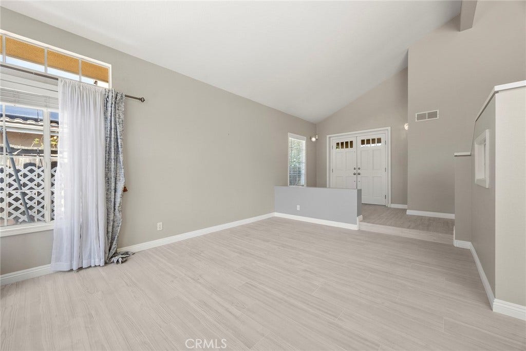 1500 San Ponte, Corona, CA 92882 1500 San Ponte, Corona, CA 92882