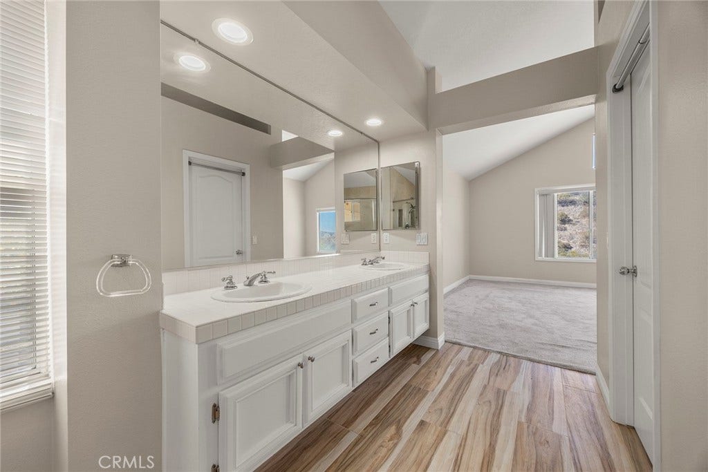 1500 San Ponte, Corona, CA 92882 1500 San Ponte, Corona, CA 92882