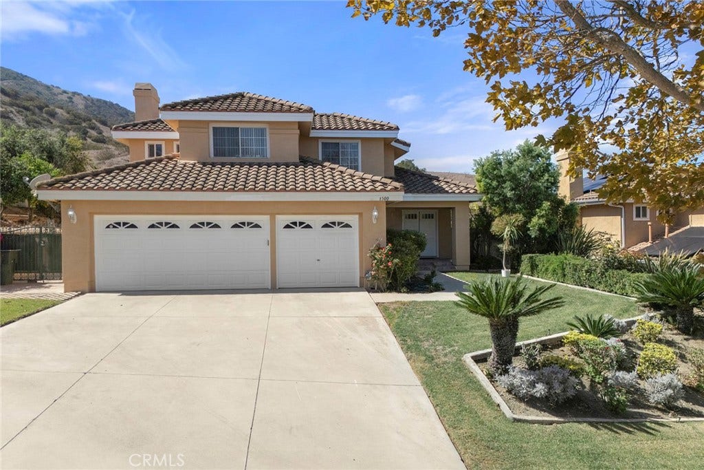 1500 San Ponte, Corona, CA 92882 1500 San Ponte, Corona, CA 92882