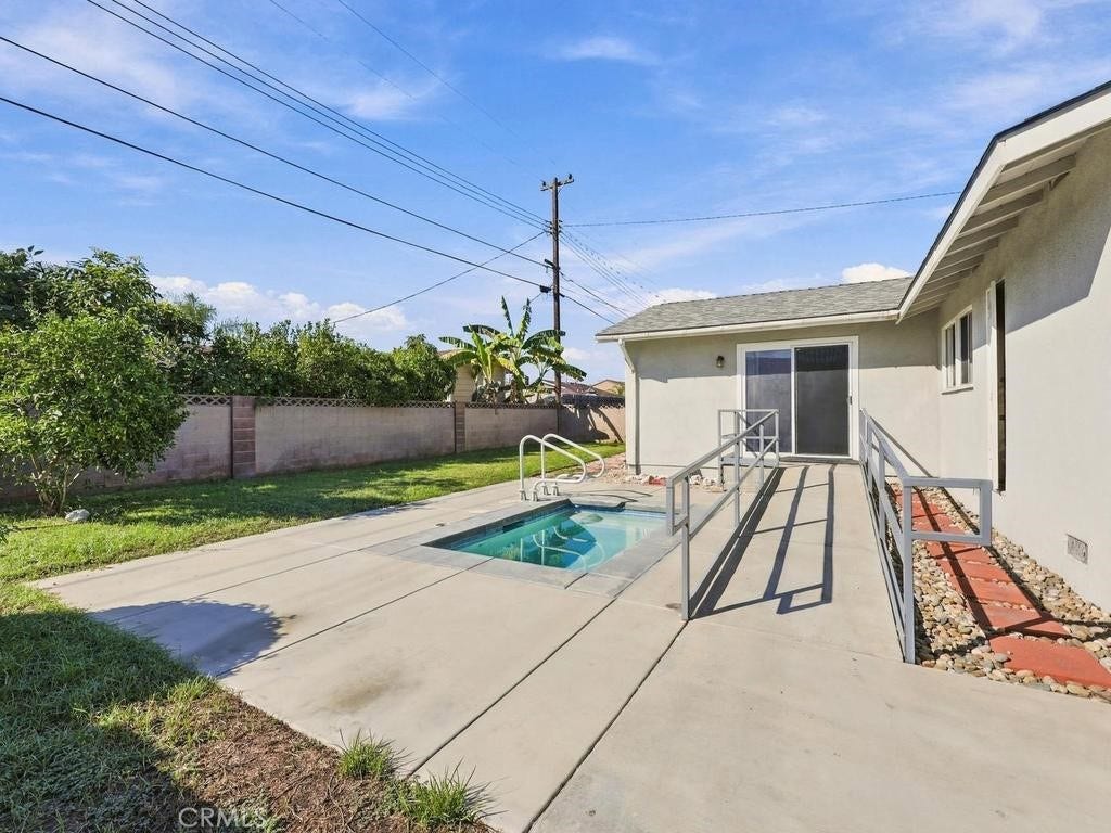 5536 Panama Drive, Buena Park, CA 90620 5536 Panama Drive, Buena Park, CA 90620
