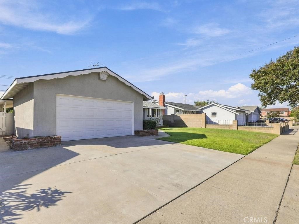 5536 Panama Drive, Buena Park, CA 90620 5536 Panama Drive, Buena Park, CA 90620