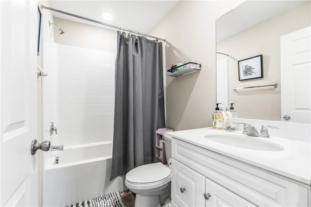 Guest bathroom #2