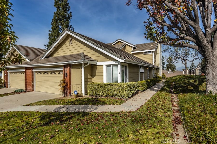 Property photo for 4711 E Fairfield Street, Anaheim Hills, CA