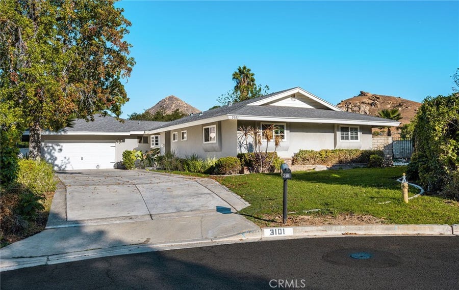 Property photo for 3101 Maricopa, Riverside, CA