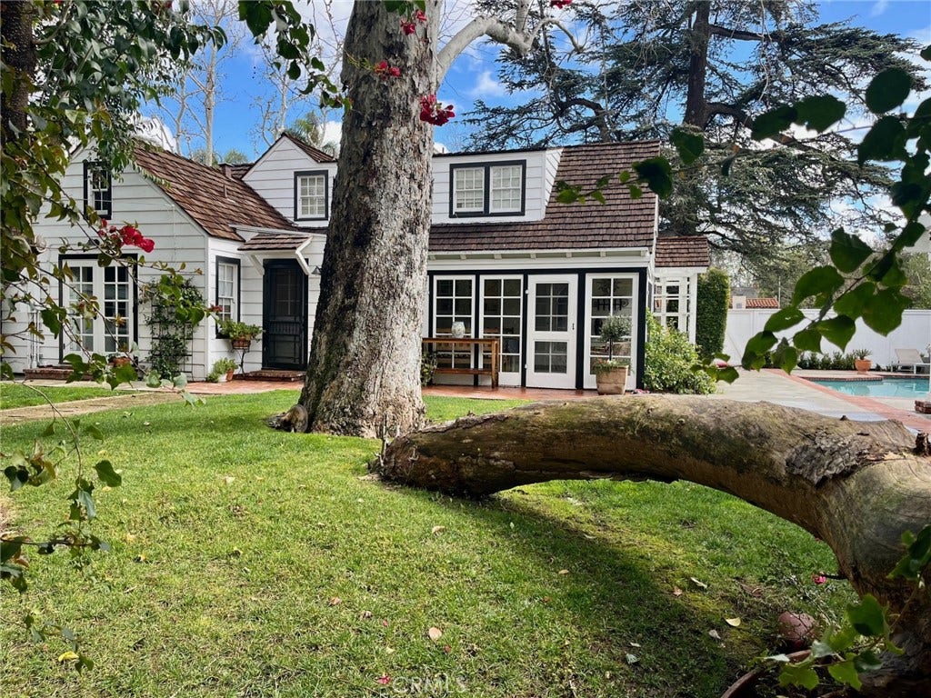 2110 N Ross, Santa Ana, CA 92706 2110 N Ross, Santa Ana, CA 92706