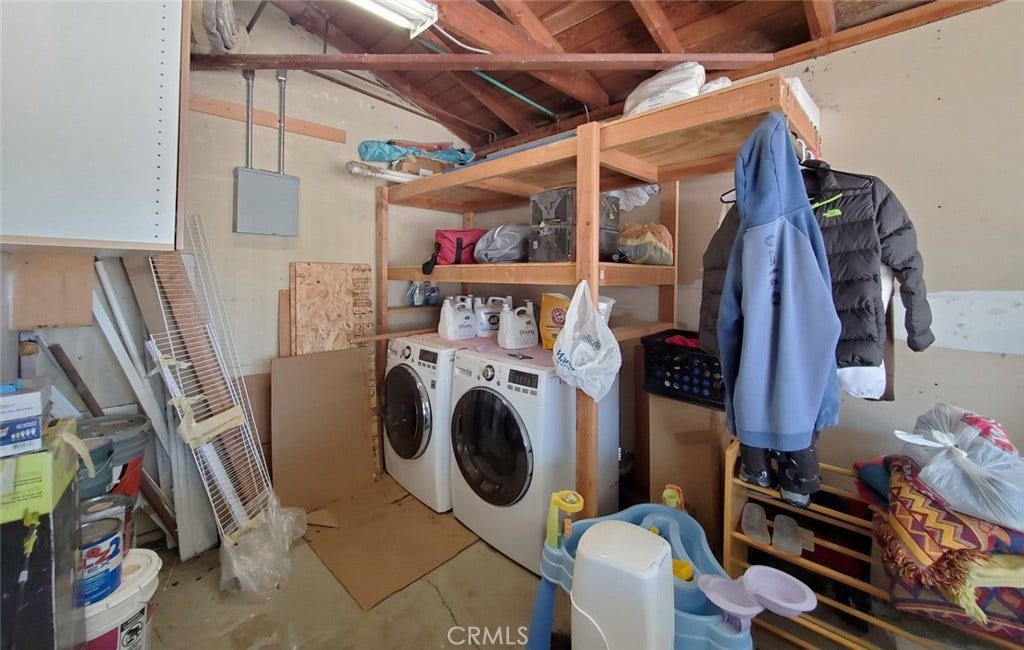 14900 Burin Avenue, Lawndale, CA 90260 14900 Burin Avenue, Lawndale, CA 90260