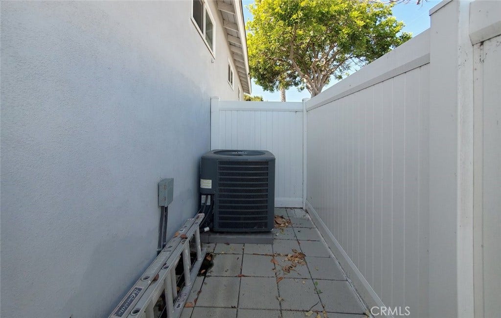 14900 Burin Avenue, Lawndale, CA 90260 14900 Burin Avenue, Lawndale, CA 90260
