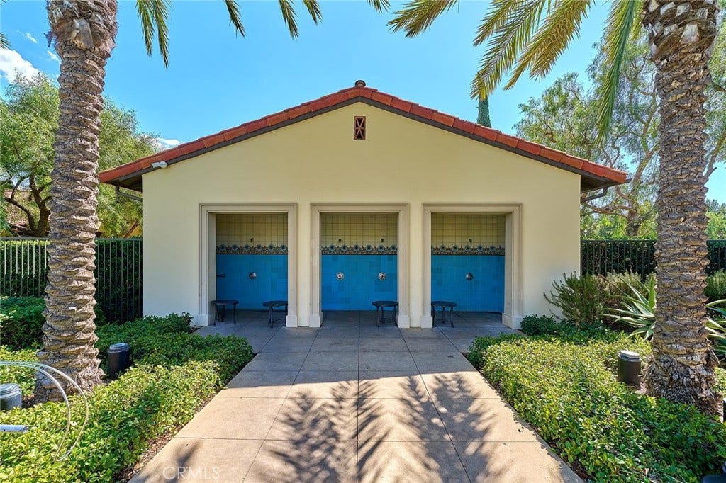 112 Parkwood, Irvine, CA 92620 112 Parkwood, Irvine, CA 92620