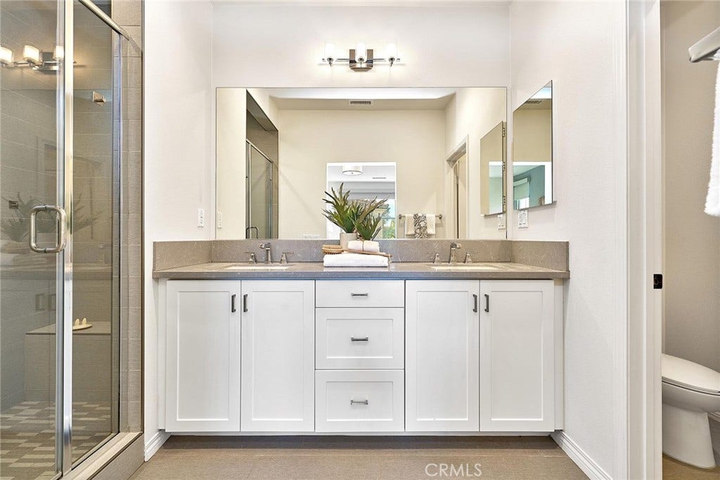 112 Parkwood, Irvine, CA 92620 112 Parkwood, Irvine, CA 92620