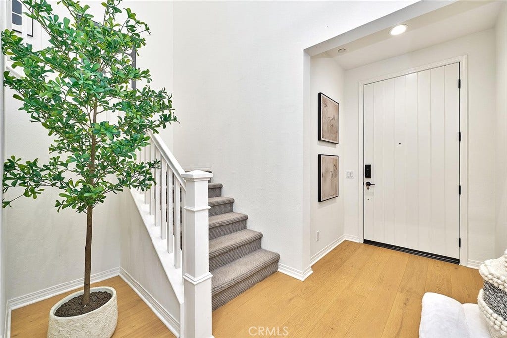 112 Parkwood, Irvine, CA 92620 112 Parkwood, Irvine, CA 92620