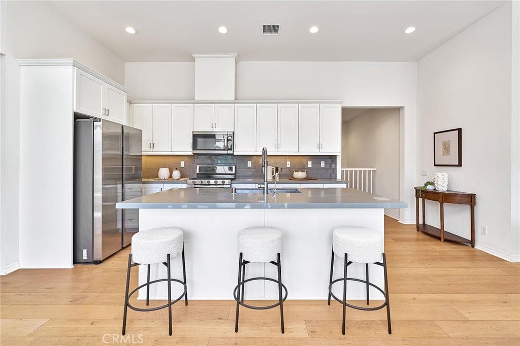 112 Parkwood, Irvine, CA 92620 112 Parkwood, Irvine, CA 92620