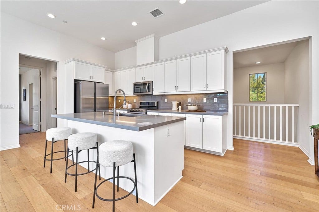 112 Parkwood, Irvine, CA 92620 112 Parkwood, Irvine, CA 92620