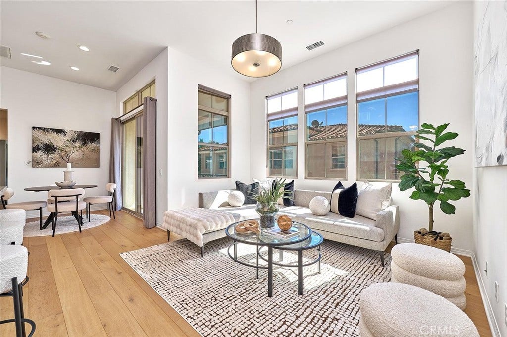 112 Parkwood, Irvine, CA 92620 112 Parkwood, Irvine, CA 92620