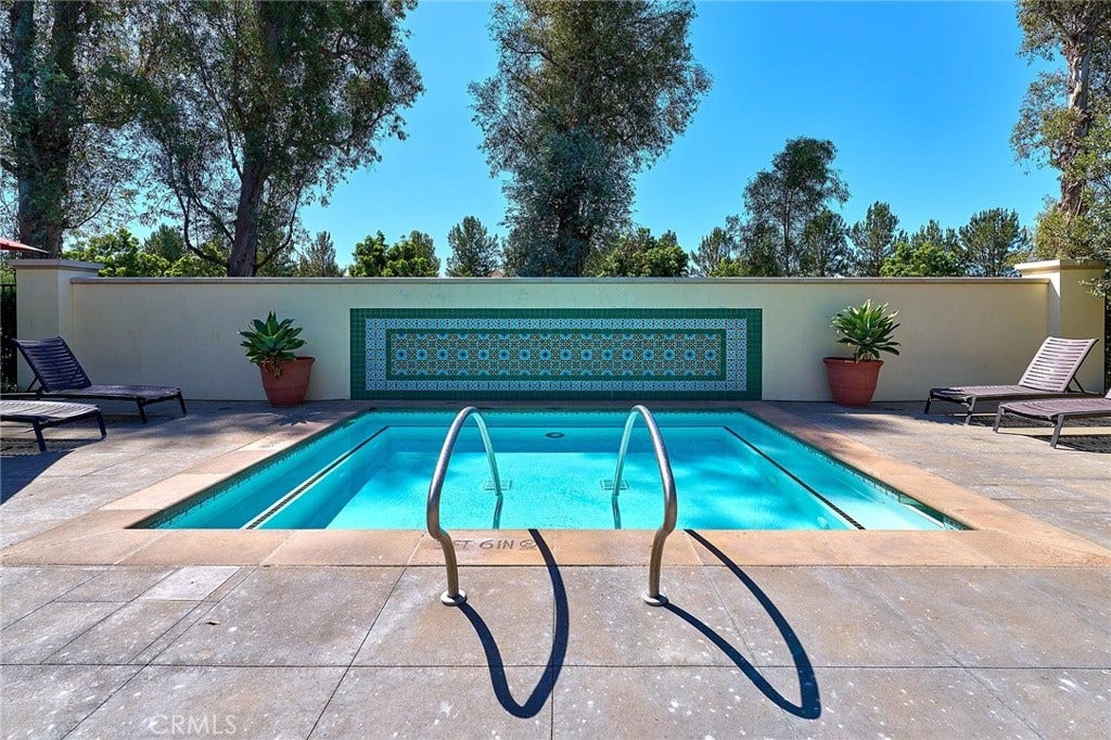 112 Parkwood, Irvine, CA 92620 112 Parkwood, Irvine, CA 92620