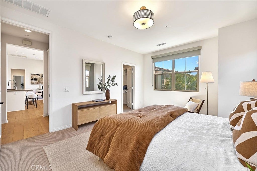 112 Parkwood, Irvine, CA 92620 112 Parkwood, Irvine, CA 92620