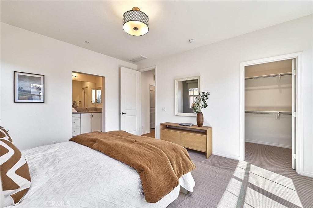 112 Parkwood, Irvine, CA 92620 112 Parkwood, Irvine, CA 92620