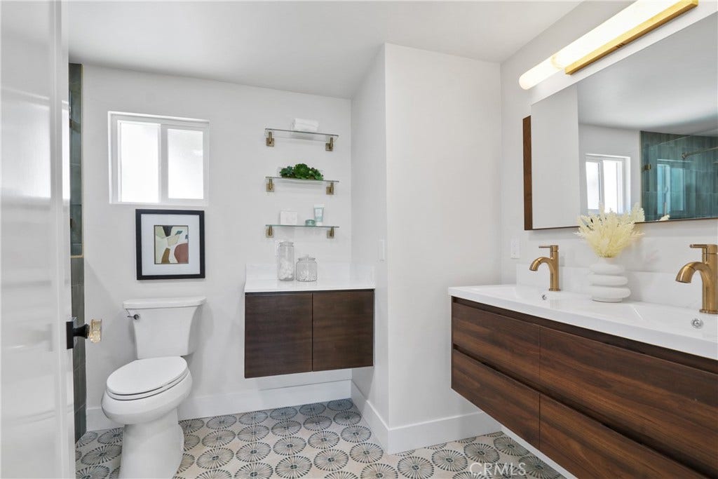 22910 Cabrillo Avenue, Torrance, CA 90501 Primary Bathroom