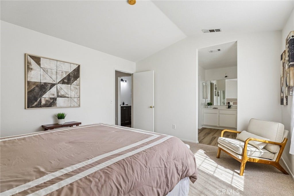 7210 Paseo Del Rio, Commerce, CA 90040