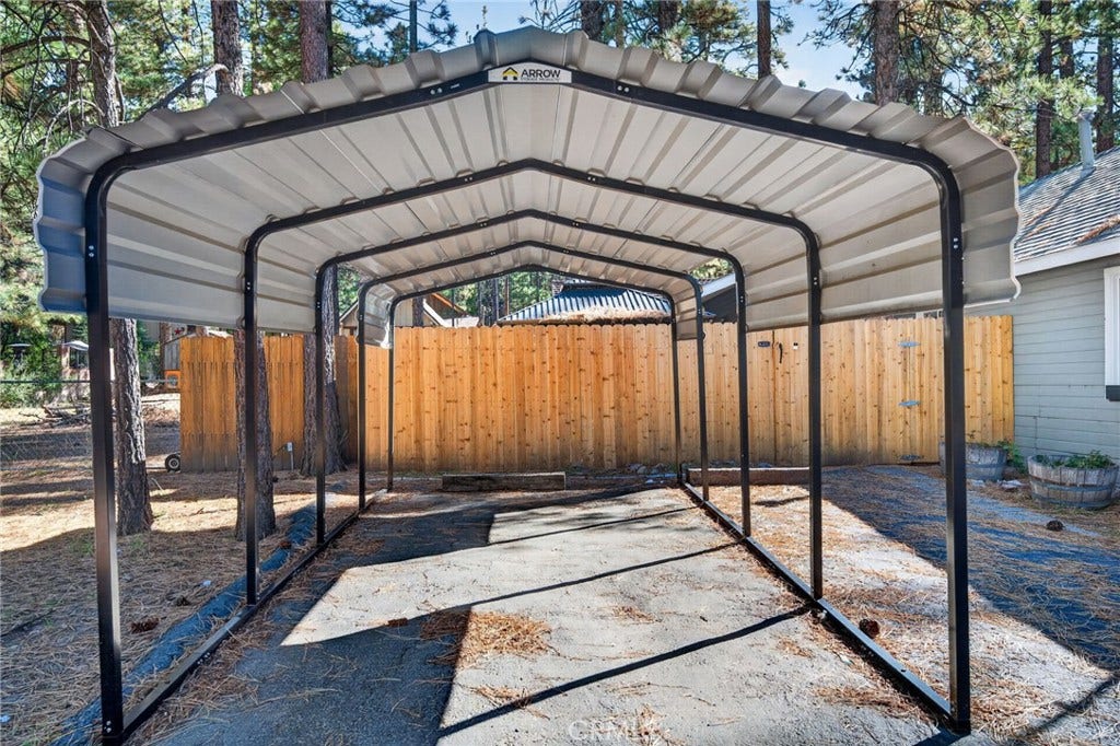 518 W Aeroplane, Big Bear City, CA 92314 518 W Aeroplane, Big Bear City, CA 92314