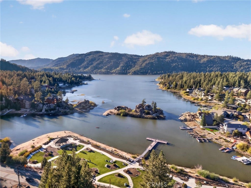 518 W Aeroplane, Big Bear City, CA 92314 518 W Aeroplane, Big Bear City, CA 92314