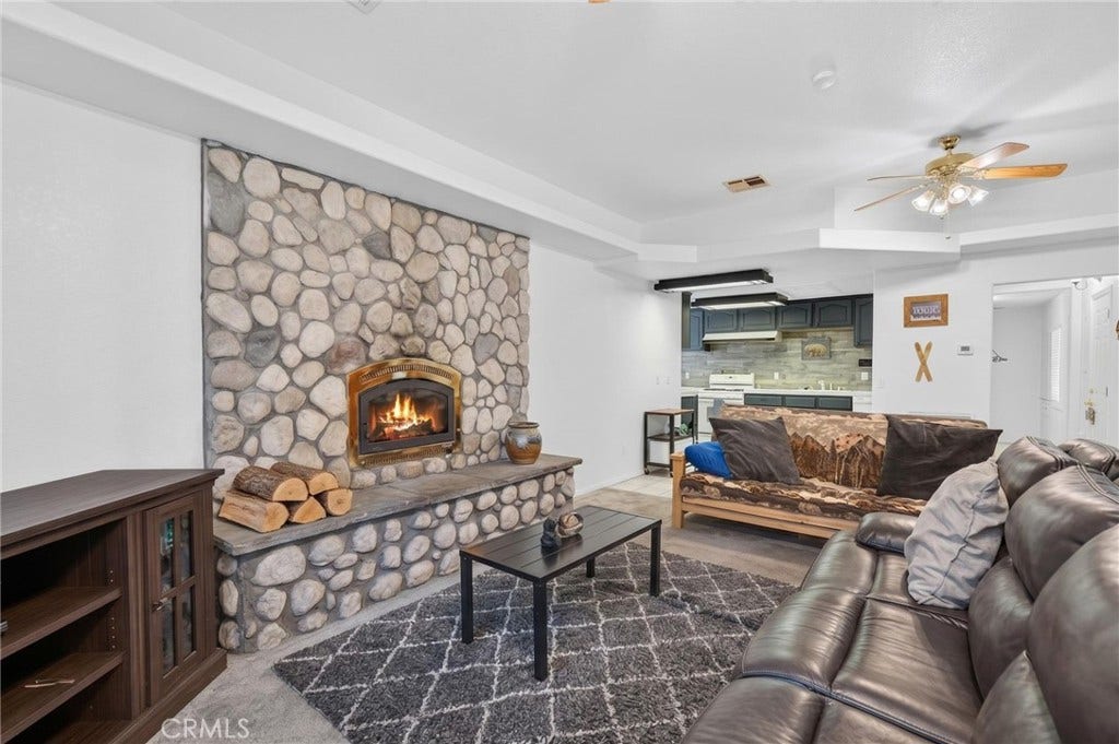 518 W Aeroplane, Big Bear City, CA 92314 518 W Aeroplane, Big Bear City, CA 92314