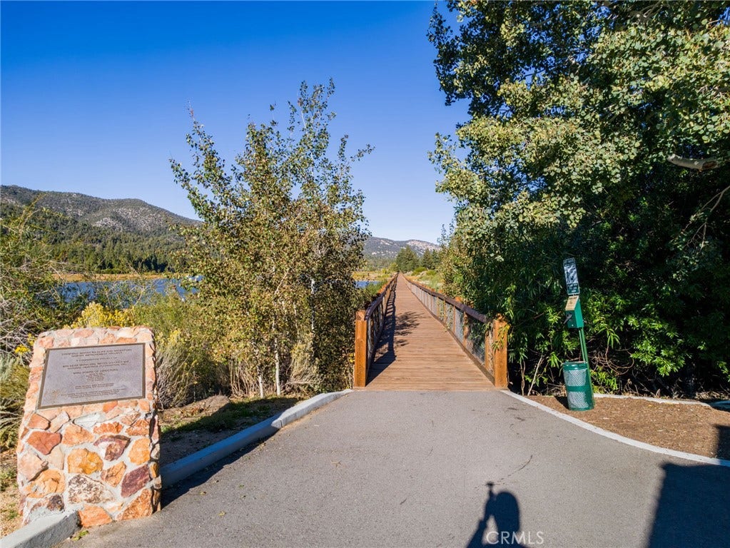 518 W Aeroplane, Big Bear City, CA 92314 518 W Aeroplane, Big Bear City, CA 92314