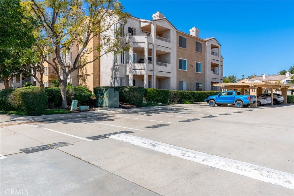 2380 Del Mar Way, #302, Corona, CA 92882 2380 Del Mar Way, #302, Corona, CA 92882