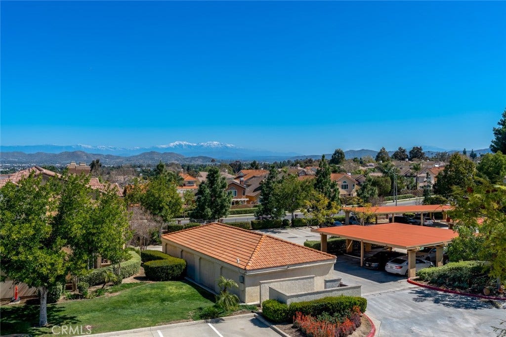 2380 Del Mar Way, #302, Corona, CA 92882 2380 Del Mar Way, #302, Corona, CA 92882