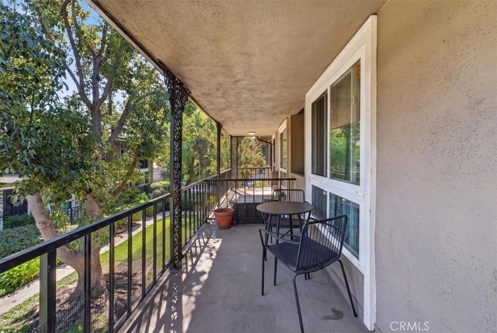 660 S Glassell, #12, Orange, CA 92866 660 S Glassell, #12, Orange, CA 92866