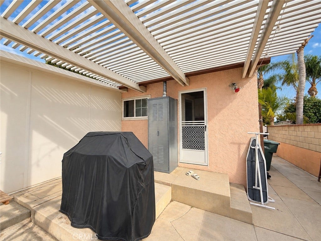 301 Lime Street, La Habra, CA 90631 301 Lime Street, La Habra, CA 90631